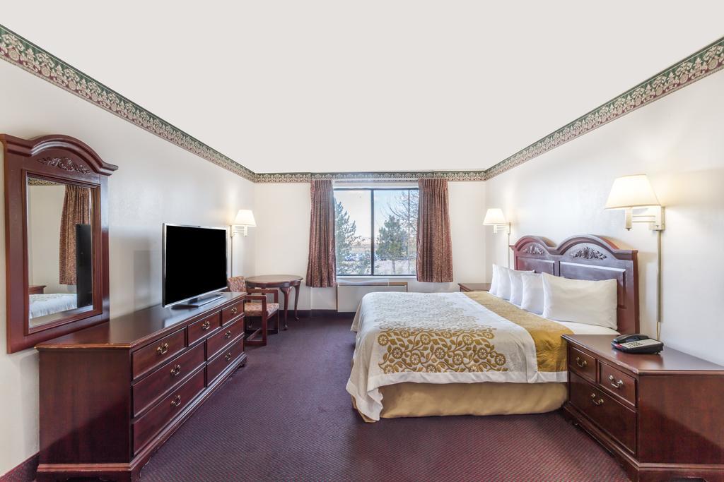 Days Inn By Wyndham Evanston Wy Zewnętrze zdjęcie